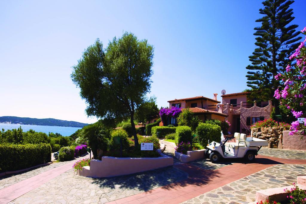 Hotel Don Diego Loiri Porto San Paolo Exterior foto