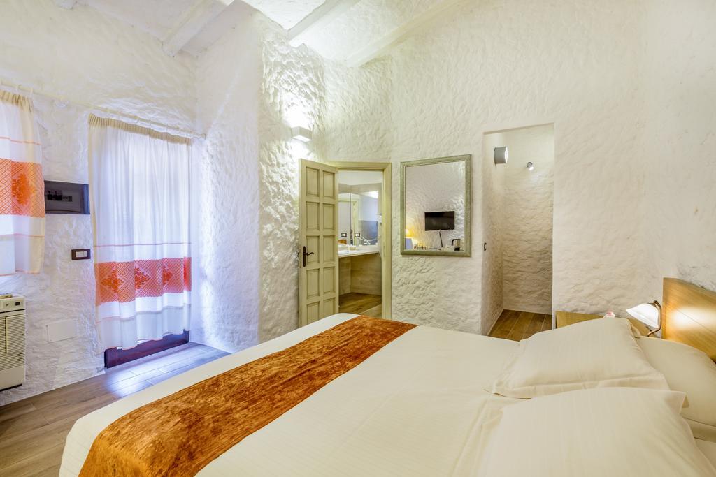 Hotel Don Diego Loiri Porto San Paolo Exterior foto