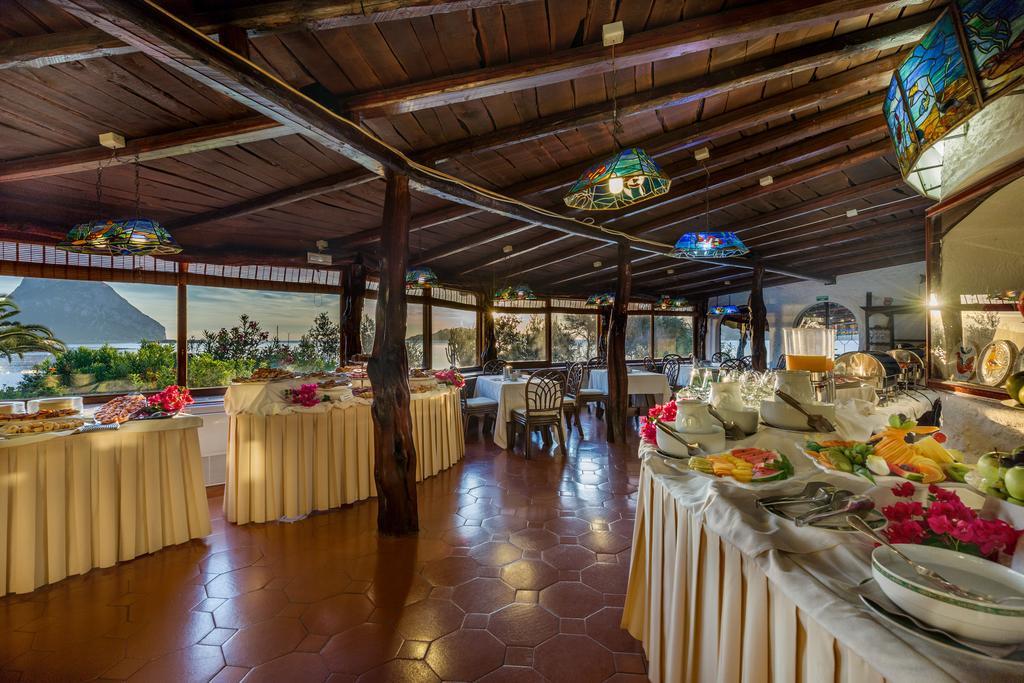 Hotel Don Diego Loiri Porto San Paolo Exterior foto