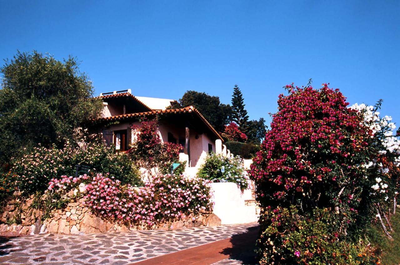 Hotel Don Diego Loiri Porto San Paolo Exterior foto